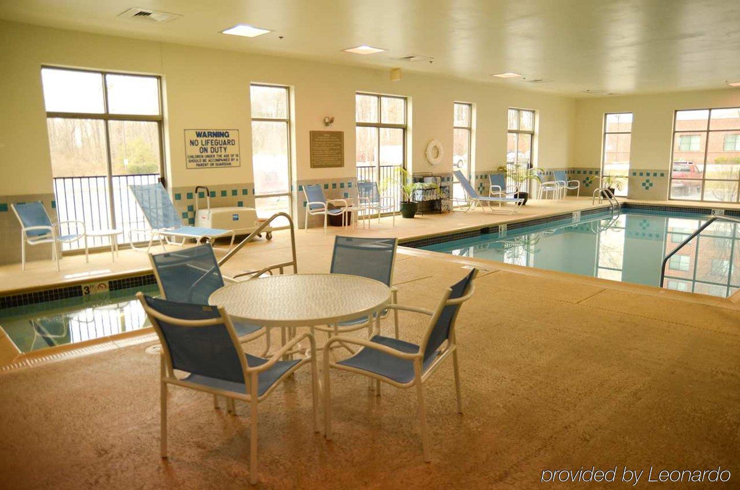 Embassy Suites Newark - Wilmington/South Exterior foto